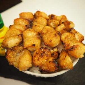 ぼんじりの下処理の方法とぼんじりの焼き鳥丼を作ってみた!!